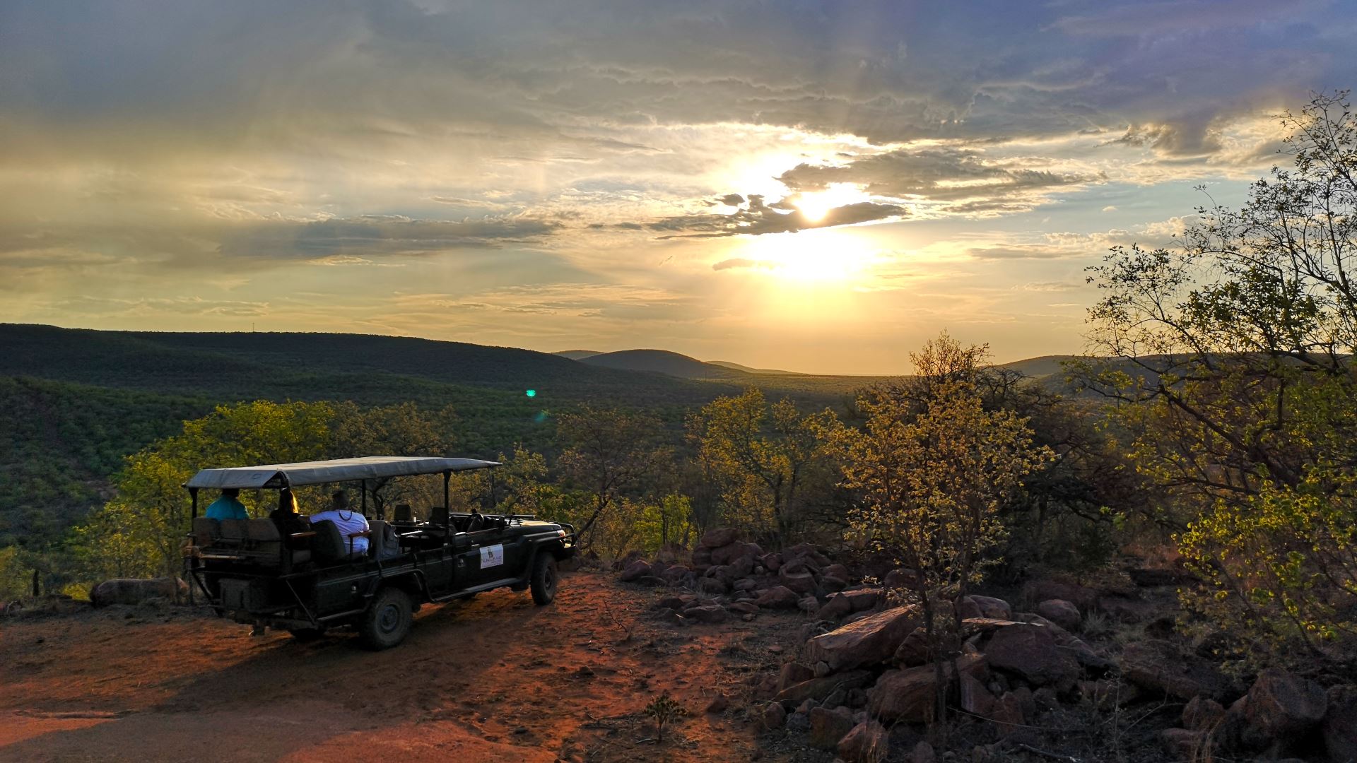 A Panoramic View of the stunning Welgevonden Reserve at Nungubane Game Lodge