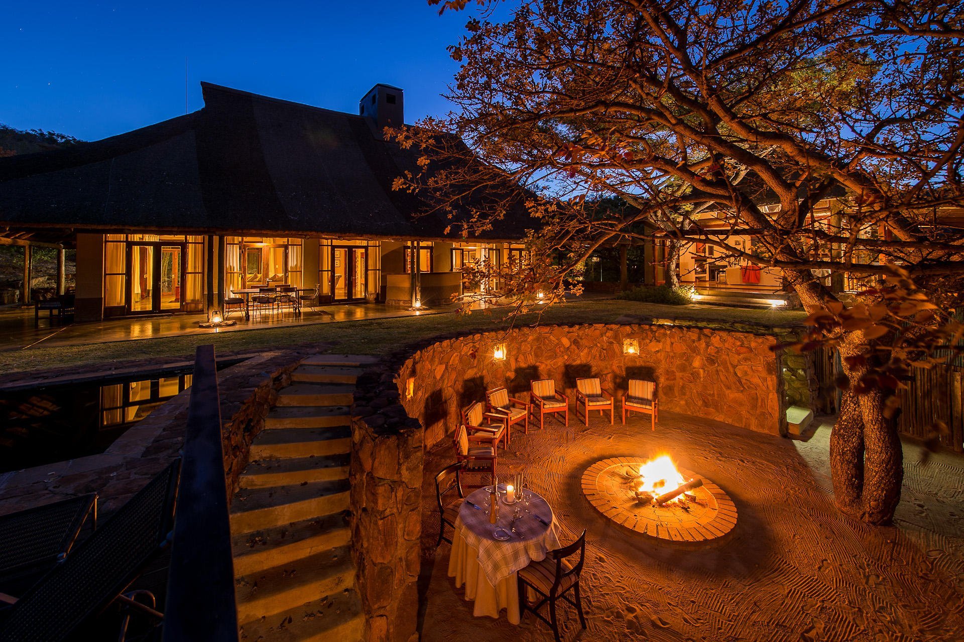 The beautiful Ekuthuleni Lodge in the malaria-free Welgevonden Priivate Game Reserve