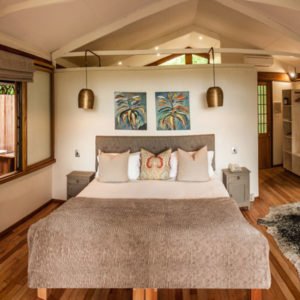 Makakatana Bay Lodge Special Discount